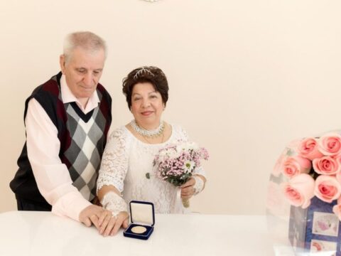 В Шатуре наградили знаком «Совет да любовь» семейную пару, прожившую в браке 50 лет новости Шатуры 